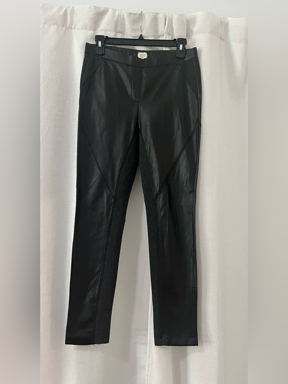 Wilfred Black Faux Leather Skinny Pant Medium